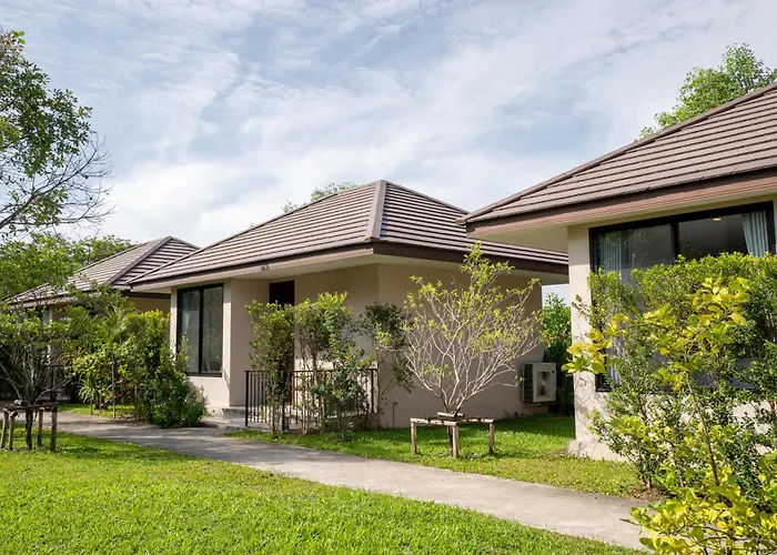 Ploen Pirom Bangkok