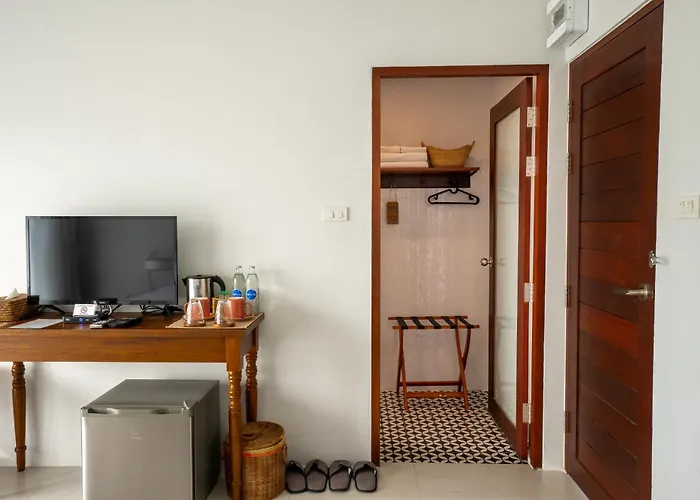 Hotel Ploen Pirom Bangkok