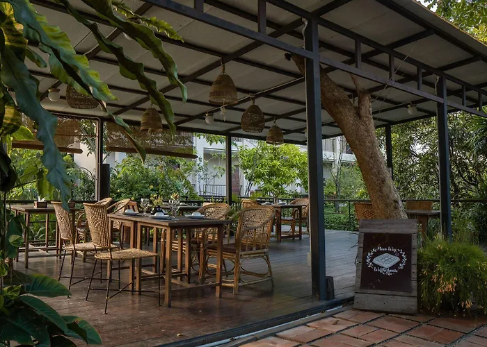 Ploen Pirom Bangkok