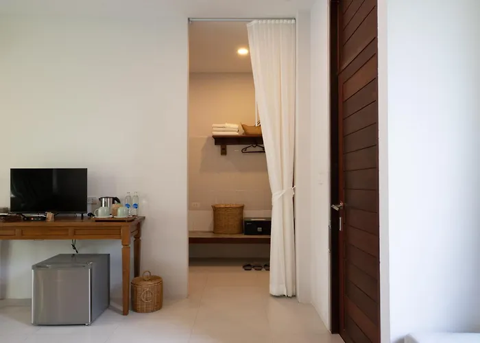 Ploen Pirom Bangkok