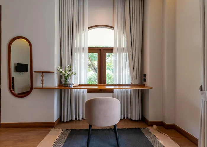 Ploen Pirom Bangkok