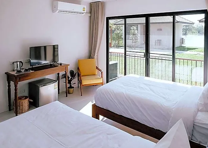 Ploen Pirom Bangkok